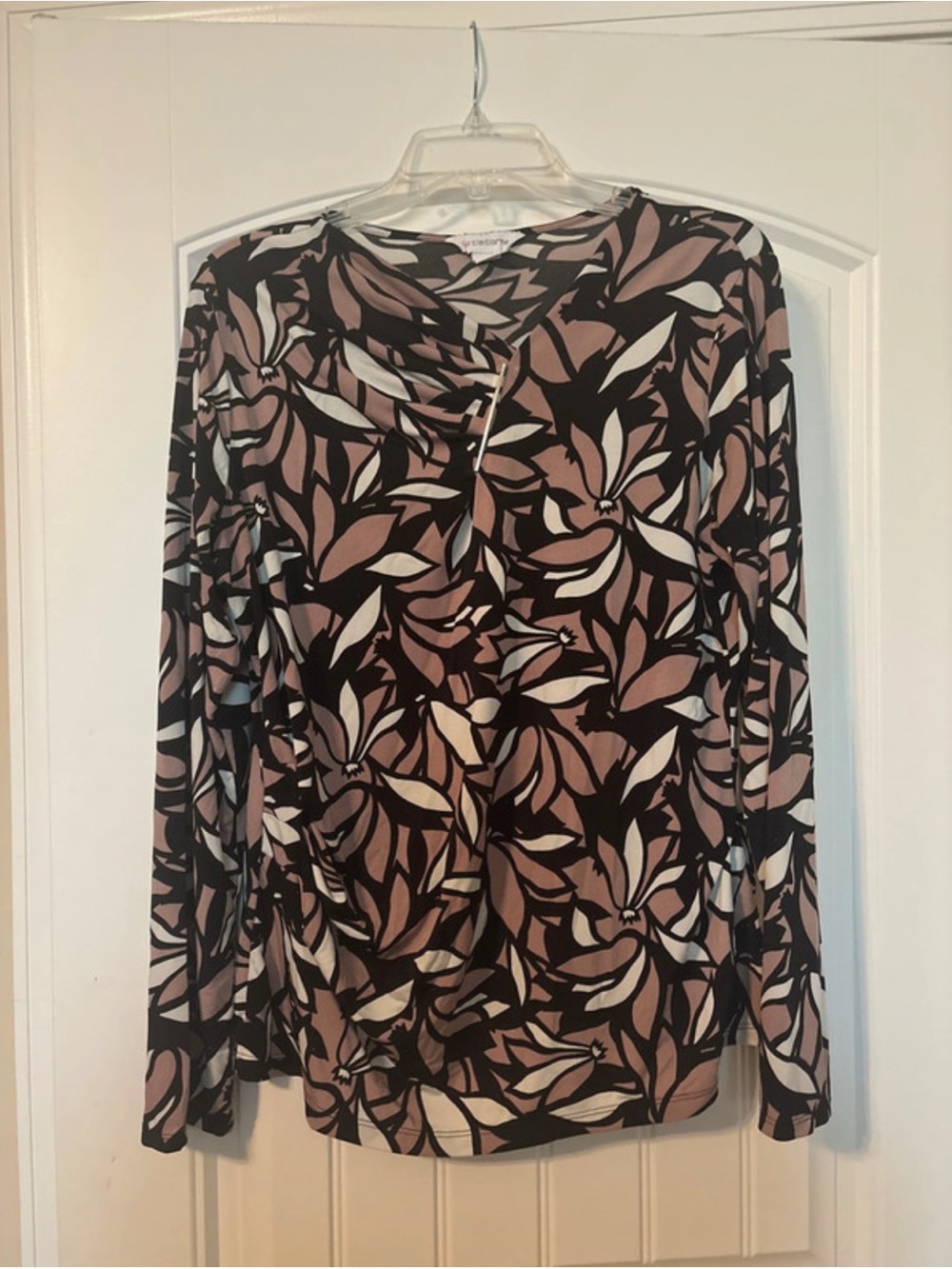 Liz Claiborne Black Floral Long Sleeve Top with Mauve & Cream Leaves